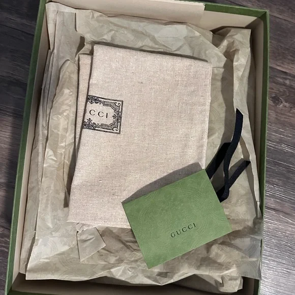 MEN'S GUCCI TENNIS 1977 HIGH TOP SNEAKER